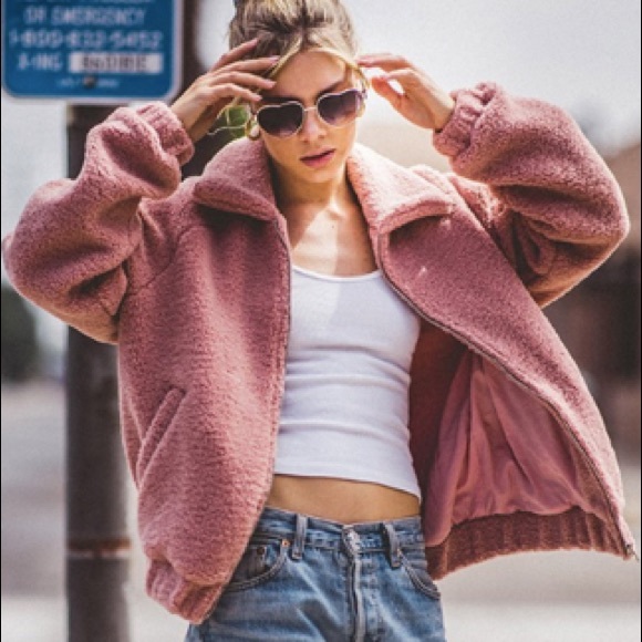 Fantastic Fawn Jackets & Blazers - Cozy Sherpa bomber Fantastic Fawn Jackets & Blazers - Cozy Sherpa bomber